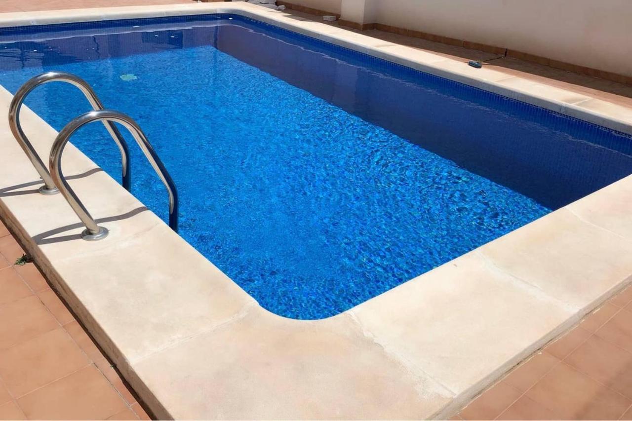 Apartment Torrevieja Exteriör bild